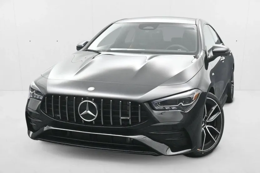 2025 Mercedes Benz CLA AMG 35 4MATIC photo 1