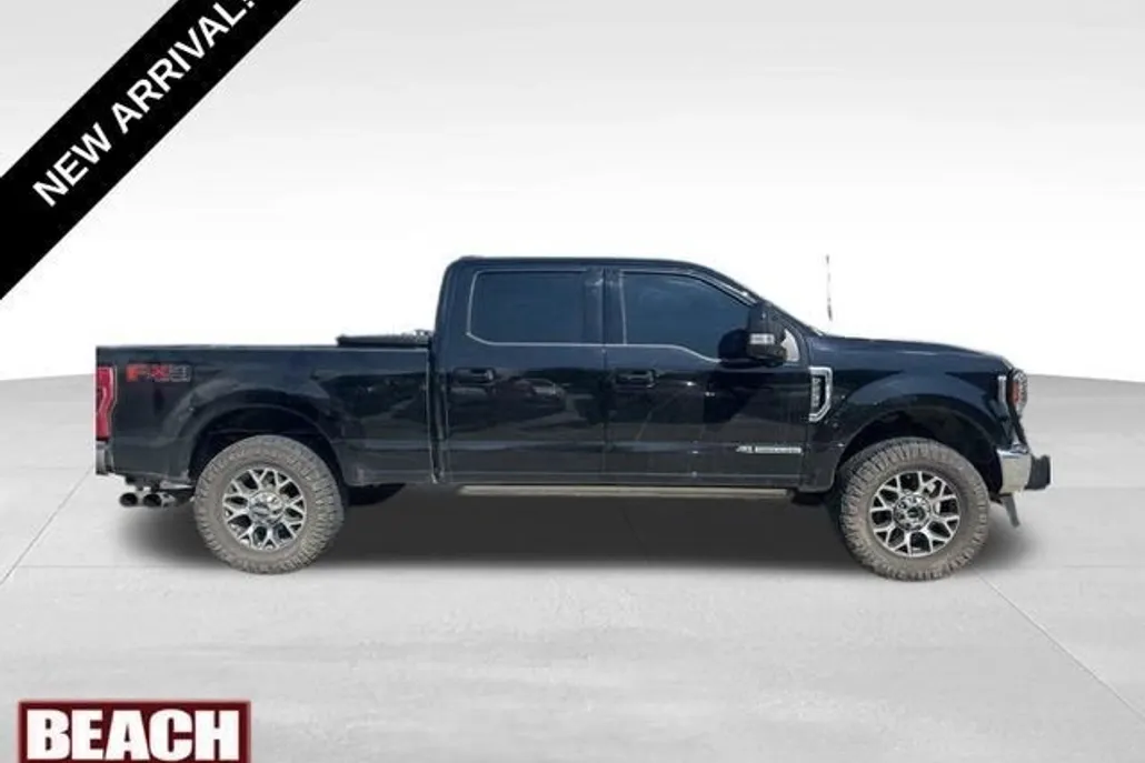 2022 Ford F-250 Lariat photo 1
