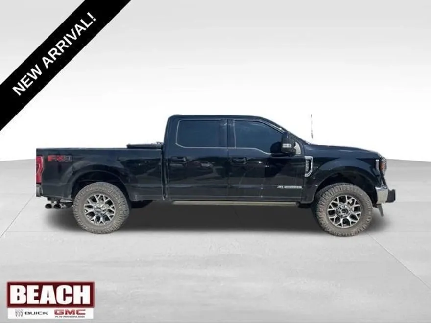 2022 Ford F-250 Lariat photo 1