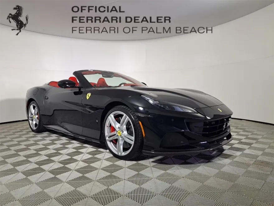 2022 Ferrari Portofino Base photo 1