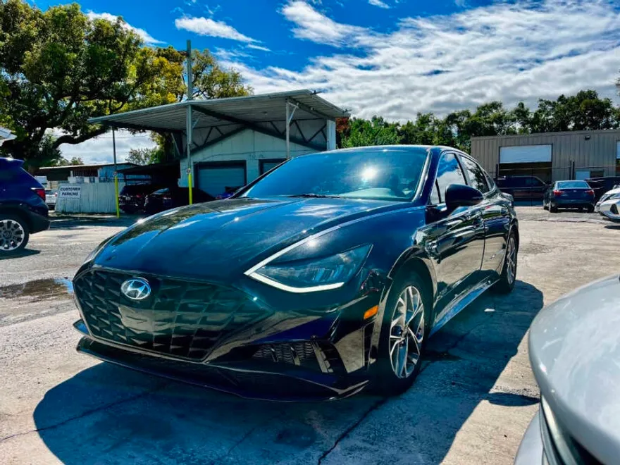 2021 Hyundai Sonata SEL photo 1