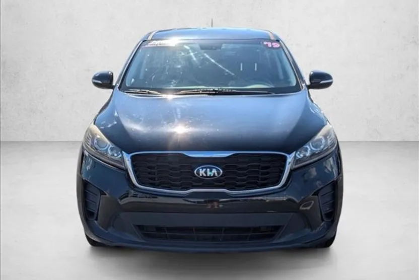 2019 Kia Sorento L photo 1