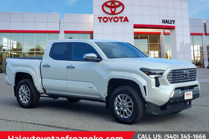 2025 Toyota Tacoma Limited photo 1