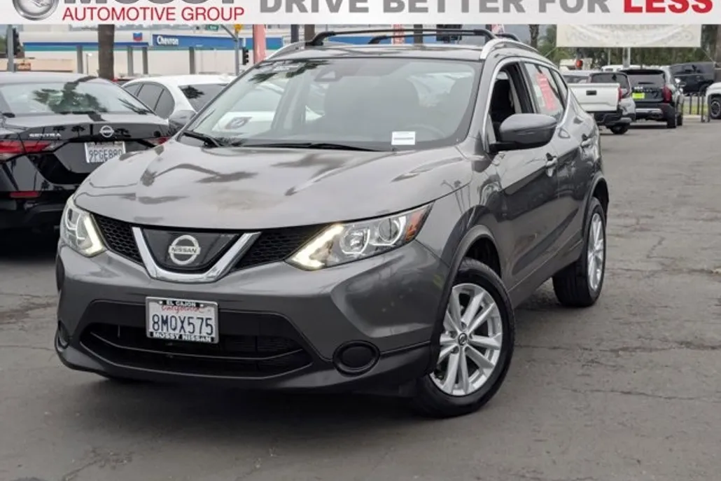 2019 Nissan Rogue Sport S photo 1