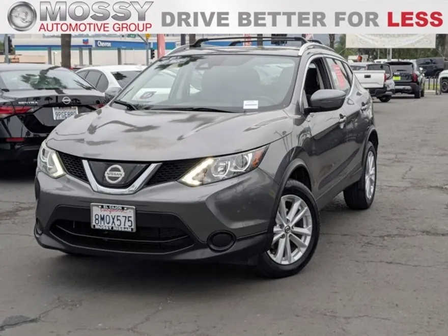 2019 Nissan Rogue Sport S photo 1