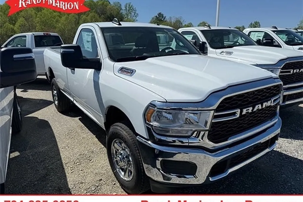 2024 Ram 2500 Tradesman photo 1