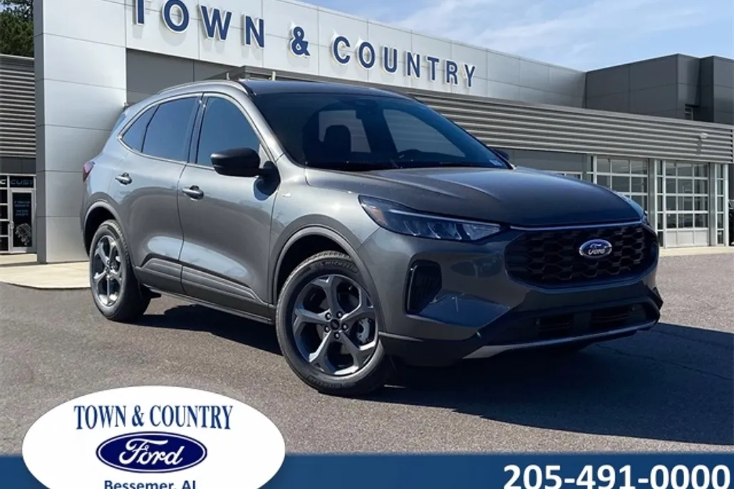 2025 Ford Escape ST-Line photo 1