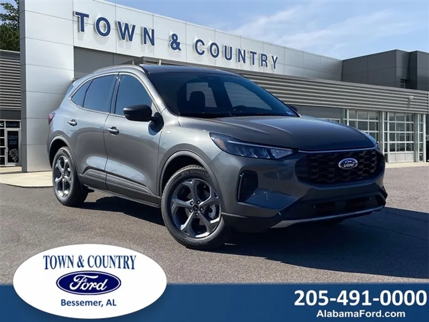2025 Ford Escape ST-Line photo 1
