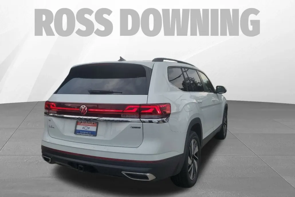 2024 Volkswagen Atlas SE Technology photo 1