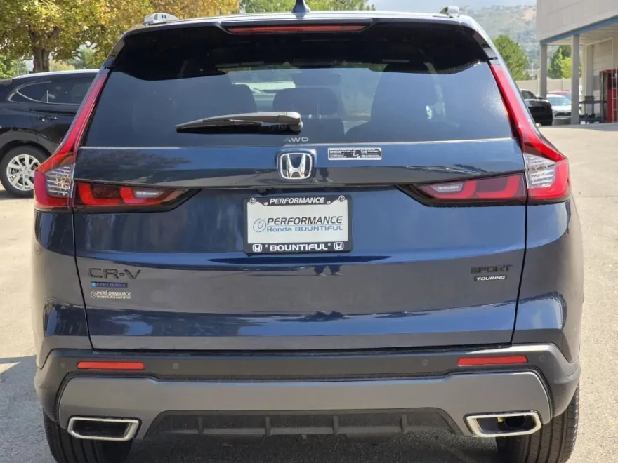 2026 Honda CR-V Hybrid Sport Touring photo 1