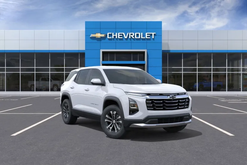 2026 Chevrolet Equinox LT photo 1