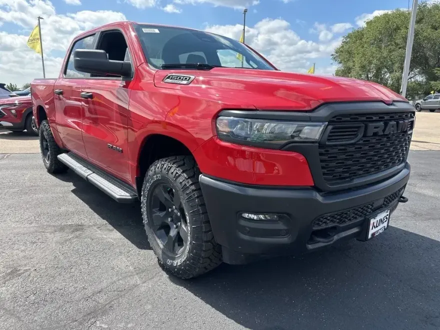 2025 Ram 1500 Warlock photo 1