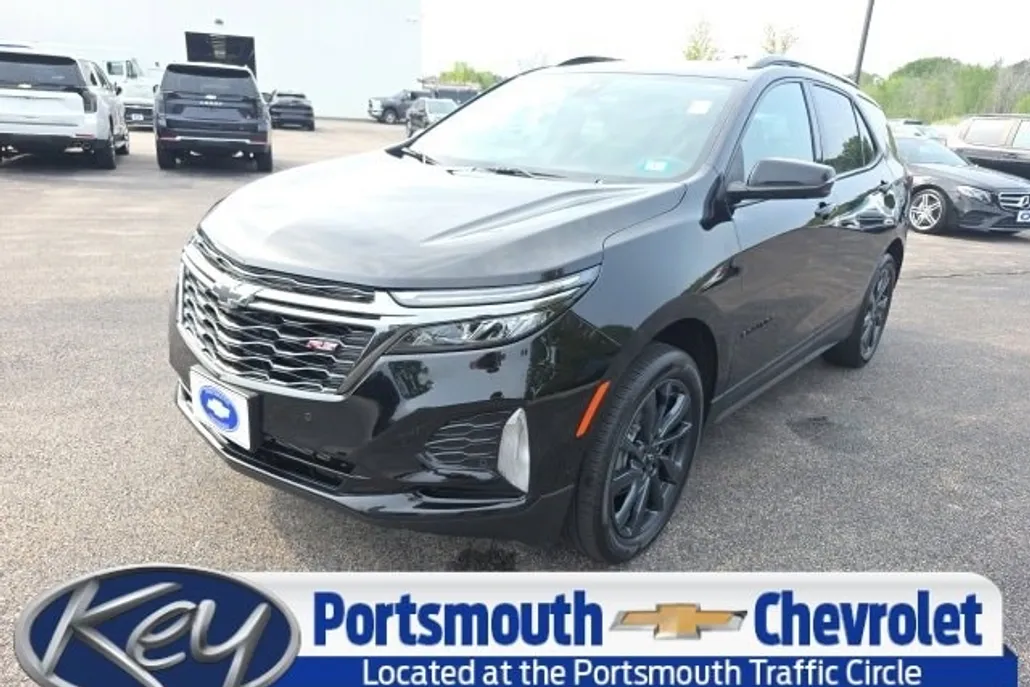 2023 Chevrolet Equinox RS photo 1