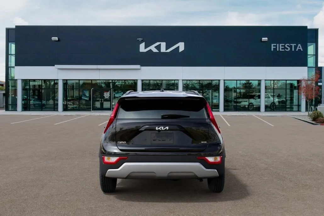 2025 Kia Niro EX photo 1