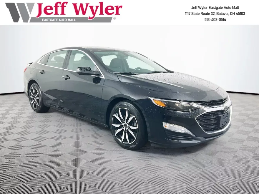 2020 Chevrolet Malibu RS photo 1