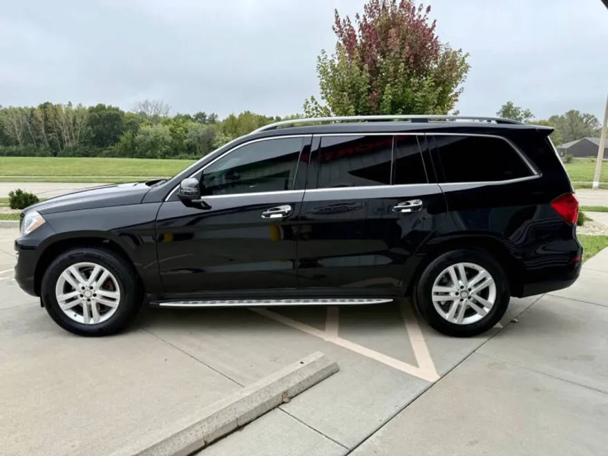 2016 Mercedes Benz GL 450 photo 1