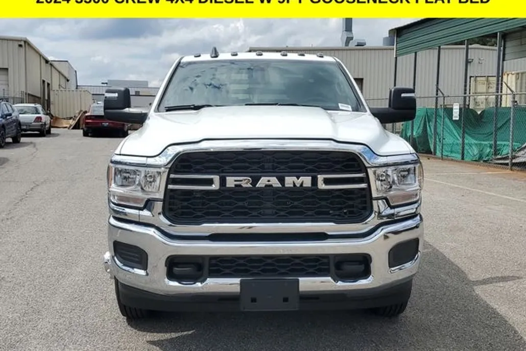 2024 Ram 3500 Tradesman photo 1