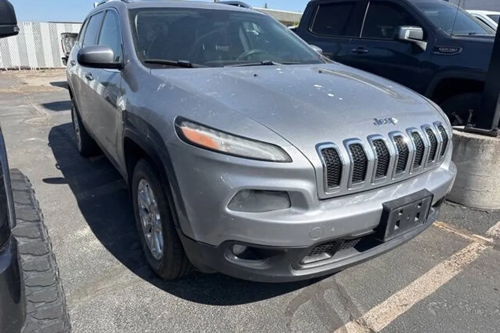 2014 Jeep Cherokee Latitude photo 1