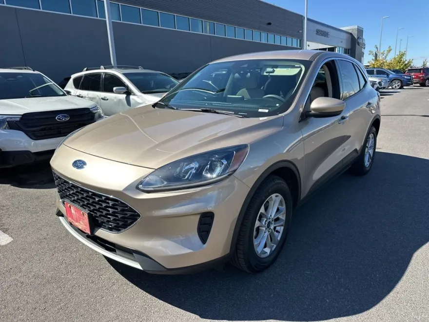 2020 Ford Escape SE photo 1