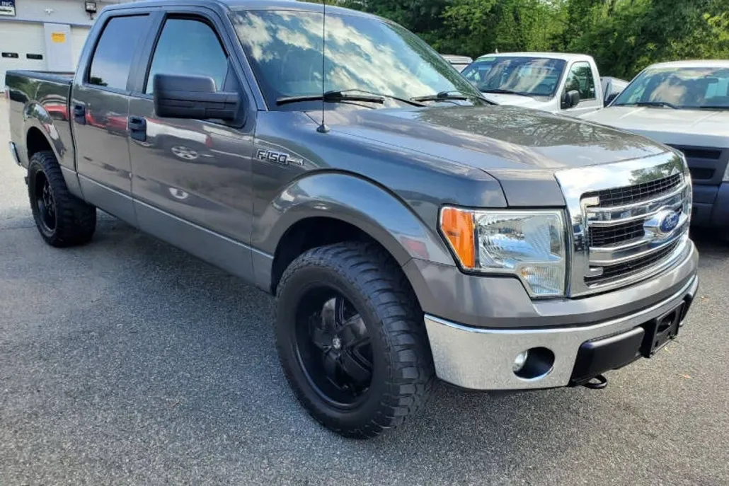 2014 Ford F-150 XLT photo 1