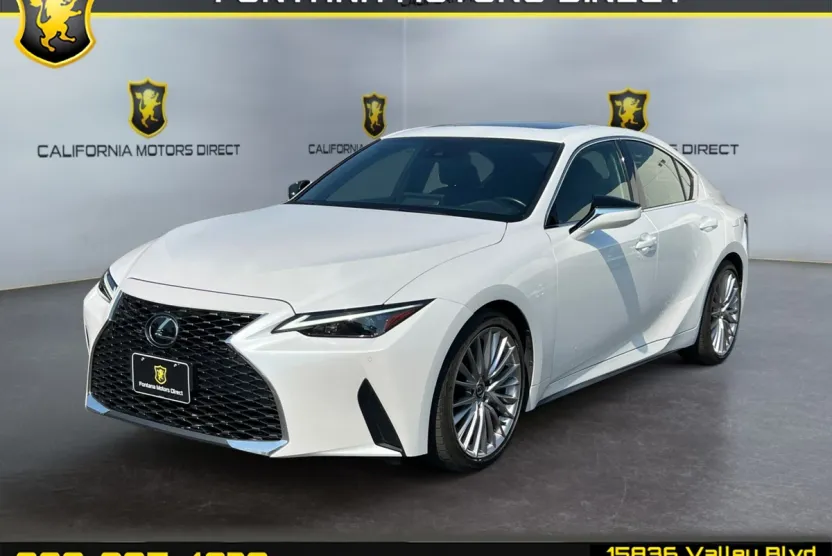 2023 Lexus IS 300 photo 1