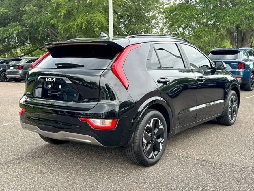 2025 Kia Niro EV Wind photo 1