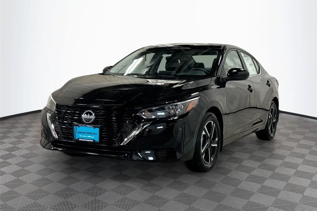2025 Nissan Sentra SV photo 1