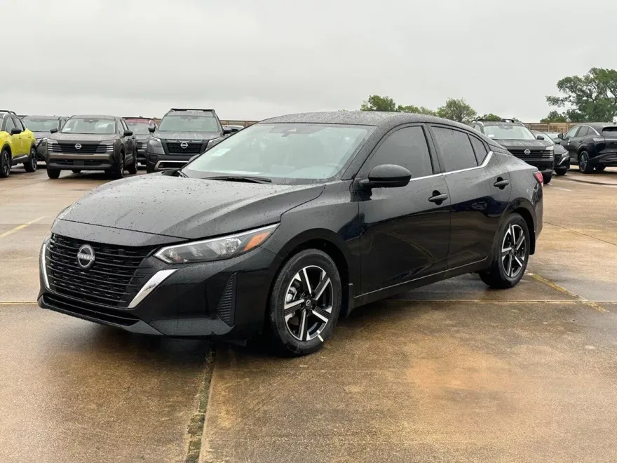 2025 Nissan Sentra SV photo 1