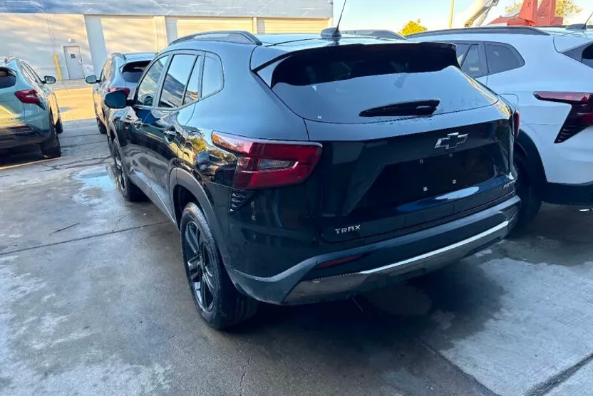 2025 Chevrolet Trax ACTIV photo 1