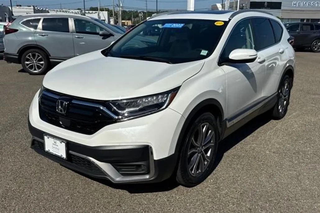 2022 Honda CR-V Touring photo 1