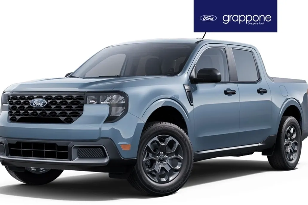 2025 Ford Maverick XLT photo 1