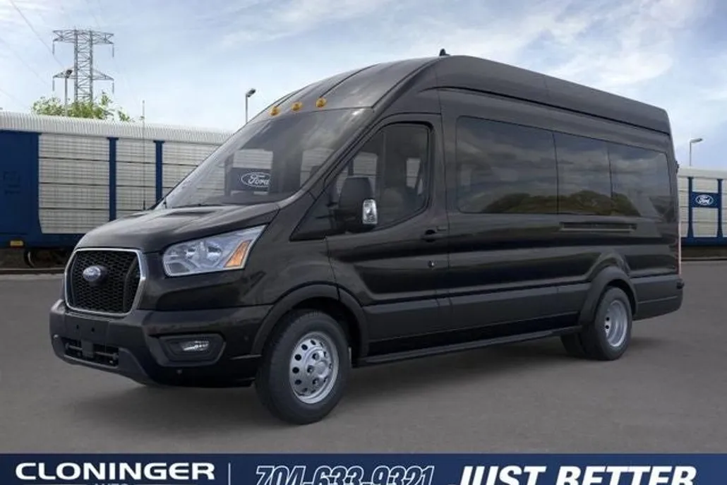 2025 Ford Transit photo 1
