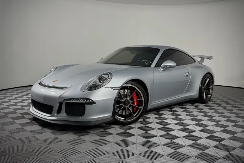 2016 Porsche 911 Turbo S photo 1