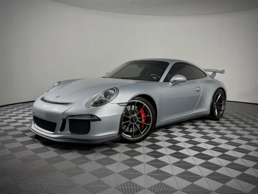 2016 Porsche 911 Turbo S photo 1