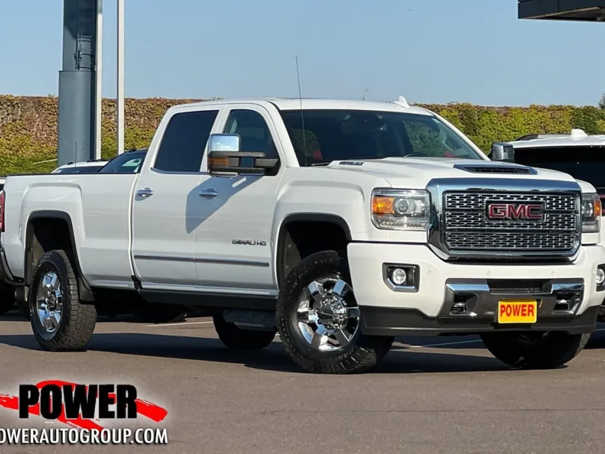 2019 Gmc Sierra HD Denali photo 1