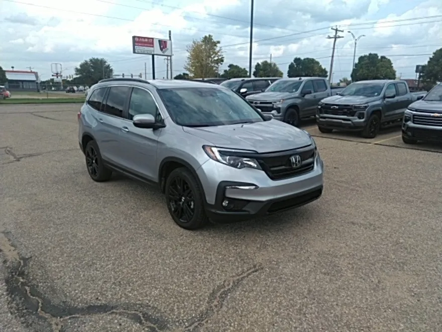 2022 Honda Pilot Special Edition photo 1
