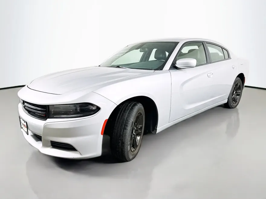 2022 Dodge Charger SXT photo 1