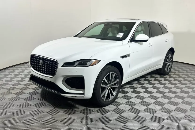 2026 Jaguar F-PACE P250 R-Dynamic S photo 1