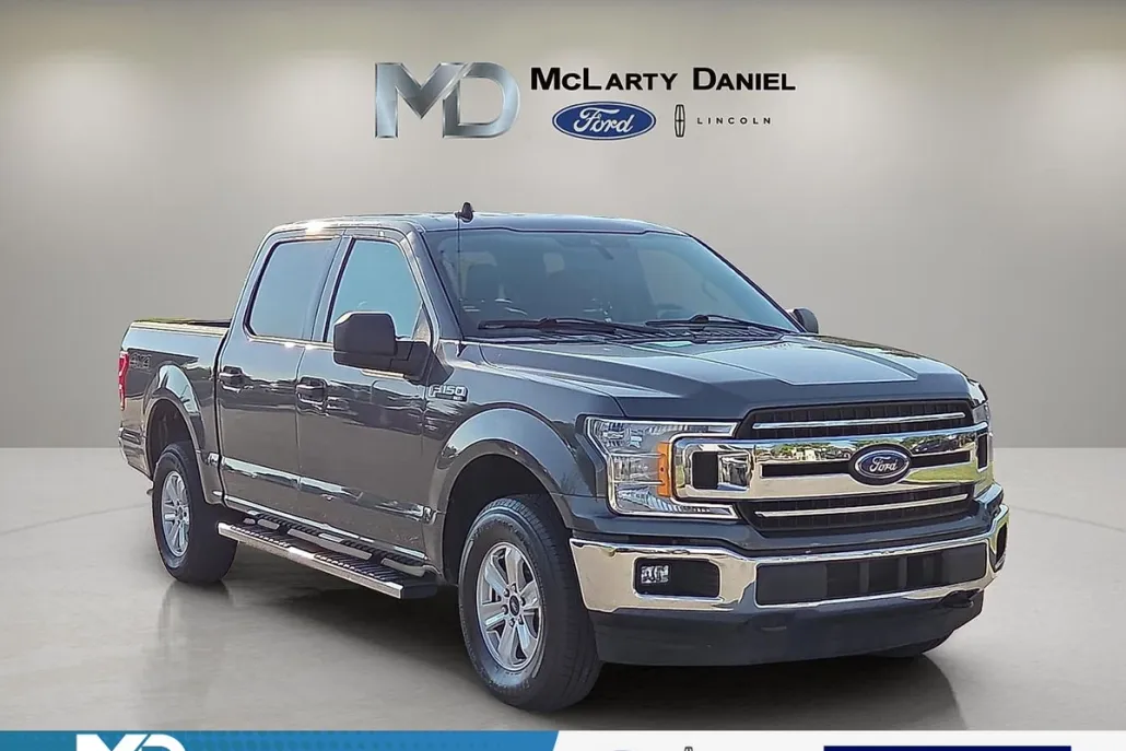 2020 Ford F-150 XLT photo 1