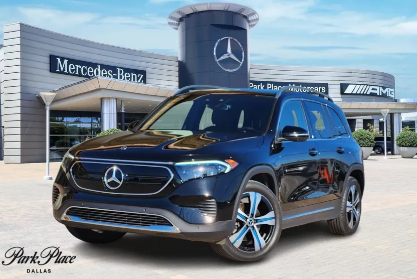 2023 Mercedes Benz EQB 250+ photo 1