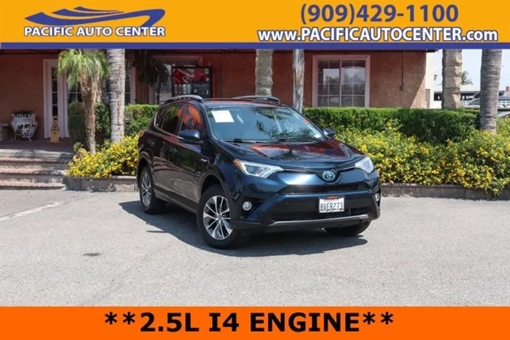 2018 Toyota RAV4 Hybrid XLE photo 1