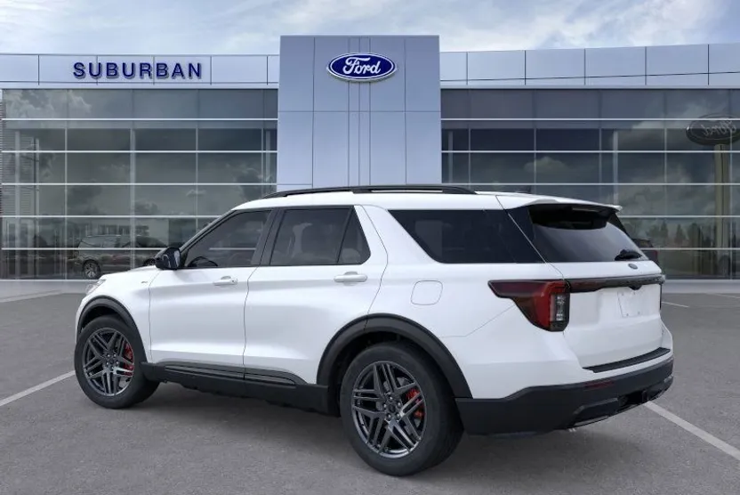 2025 Ford Explorer ST-Line photo 1