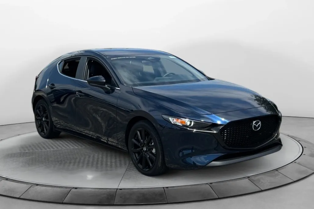 2025 Mazda Mazda3 Hatchback 2.5 Select Sport photo 1
