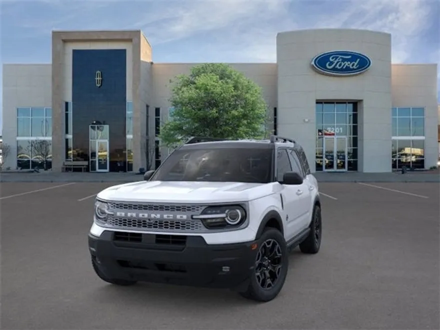 2025 Ford Bronco Sport Outer Banks photo 1