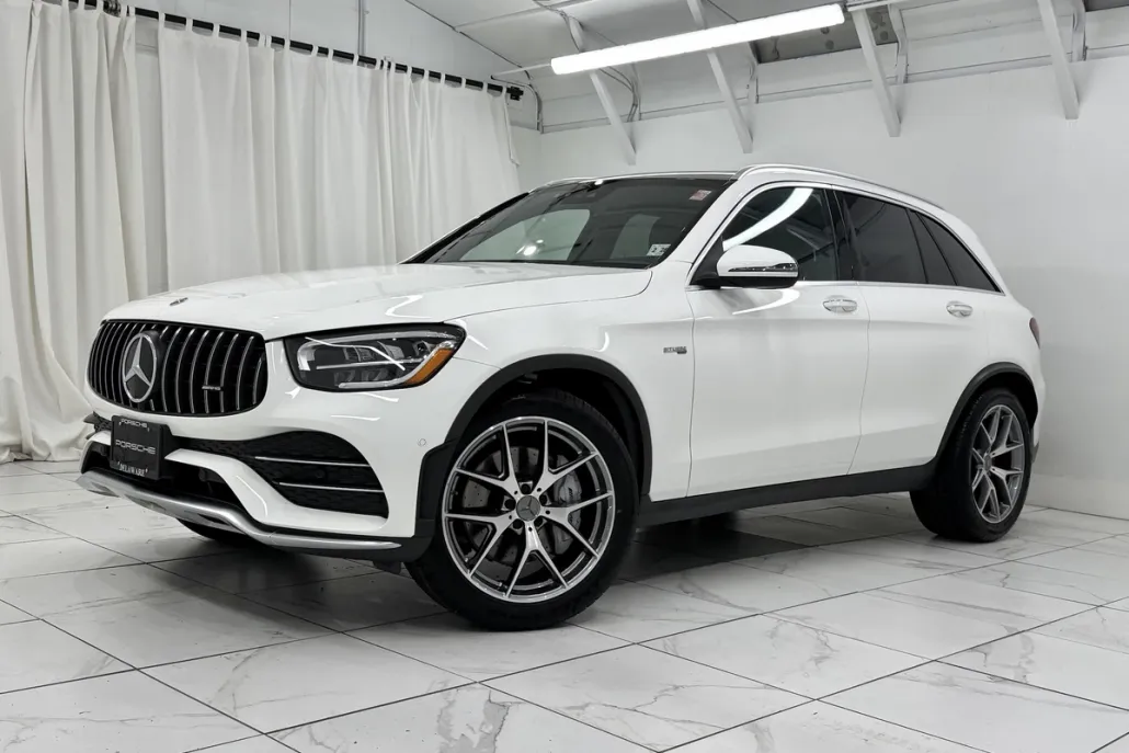 2022 Mercedes Benz GLC AMG 43 photo 1