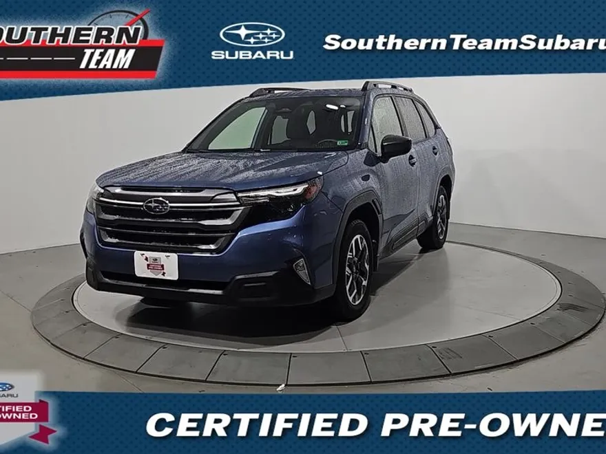 2025 Subaru Forester Premium Base photo 1