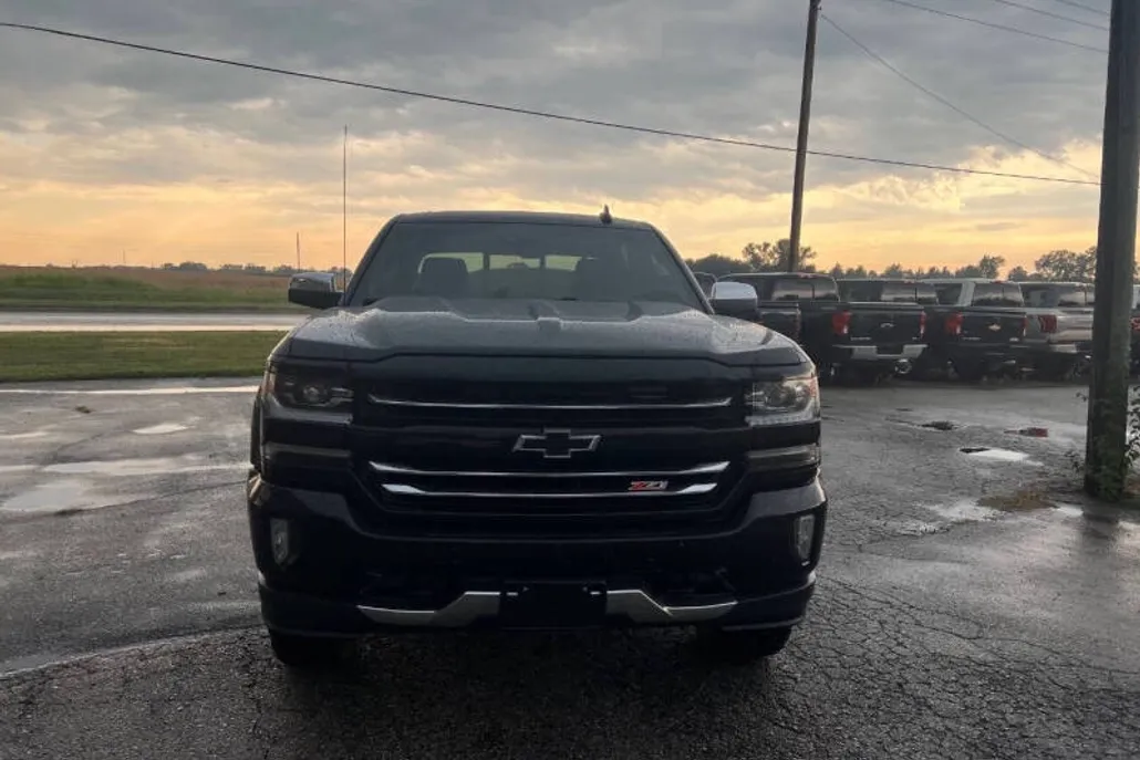 2018 Chevrolet Silverado 1500 LTZ Z71 photo 1