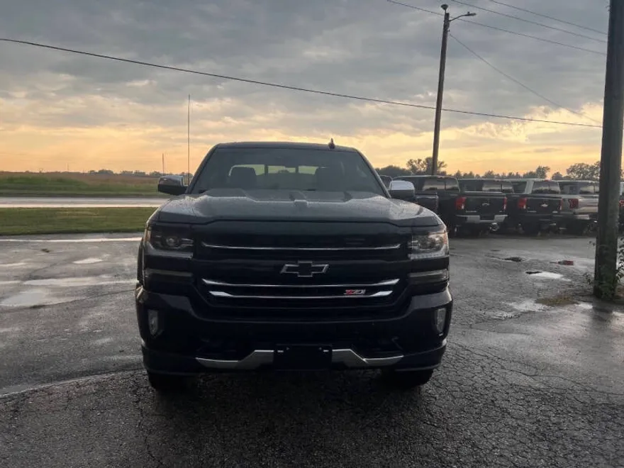 2018 Chevrolet Silverado 1500 LTZ Z71 photo 1