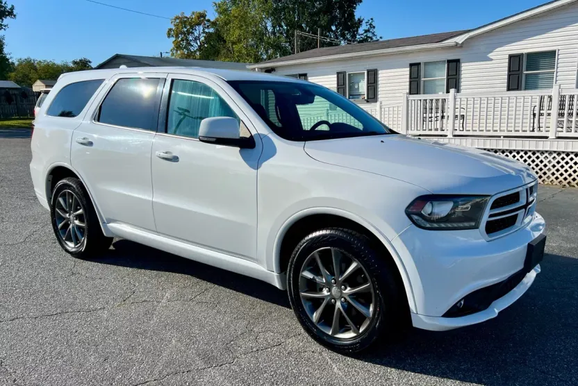 2017 Dodge Durango GT photo 1