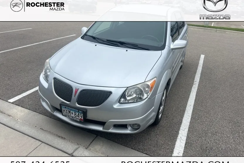 2007 Pontiac Vibe Base photo 1